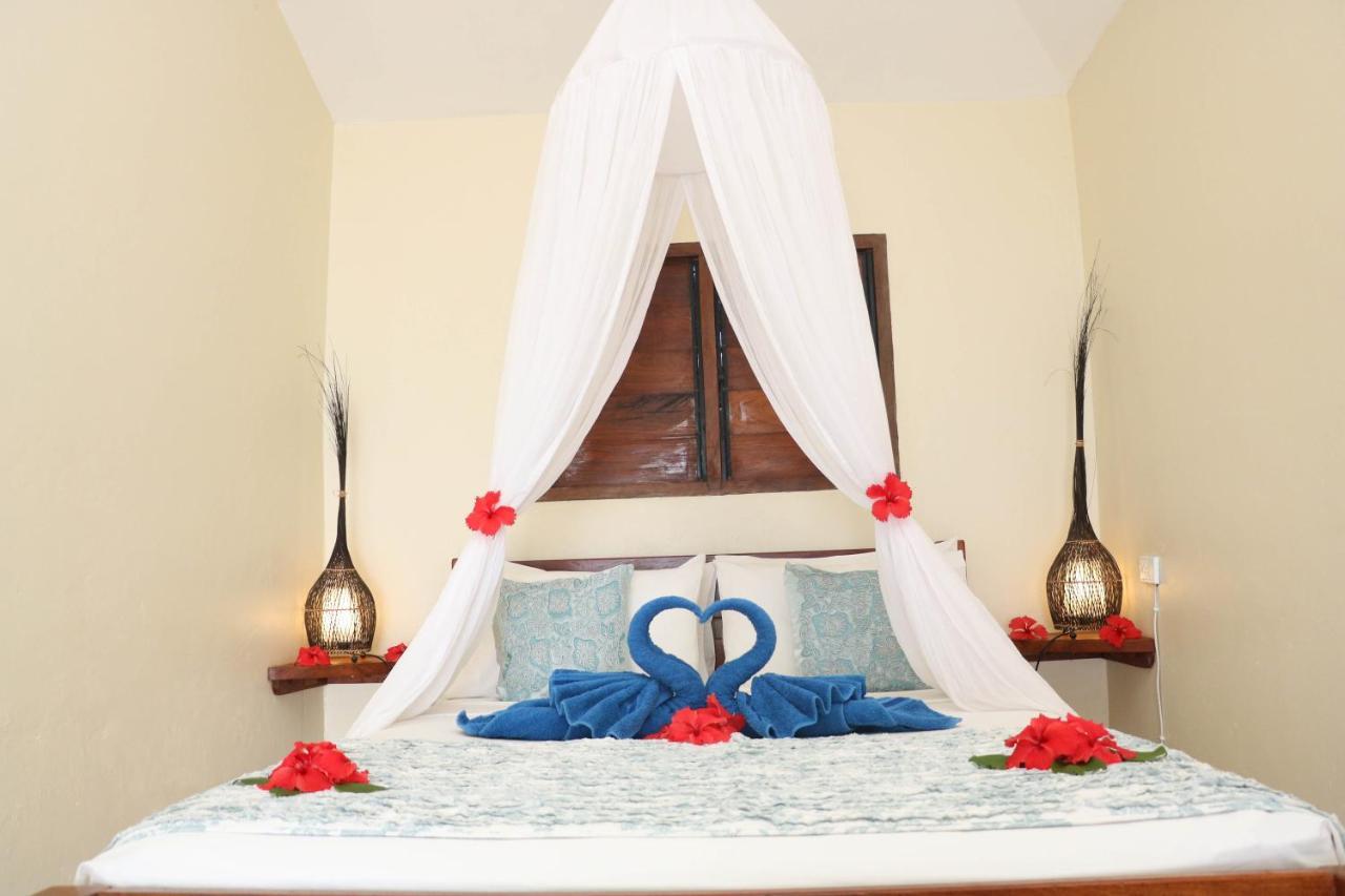 Blue Bay Resort Port Vila Dış mekan fotoğraf